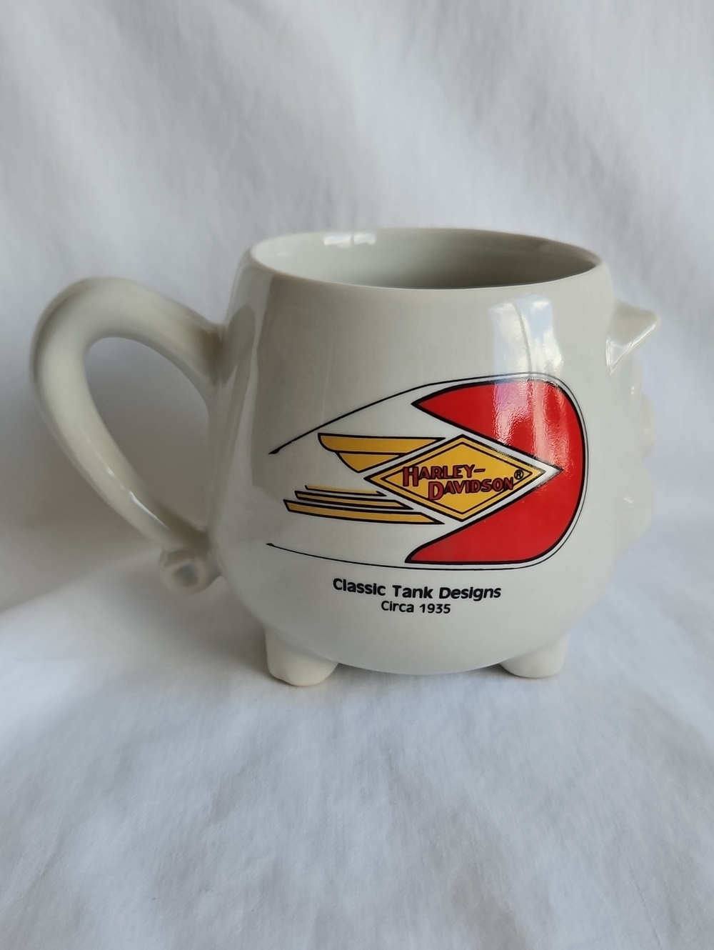Harley-Davidson Cream Mug with Red & Gold Tank Emblem